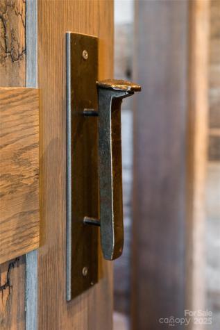 6 Laurel Trail Asheville NC 28803