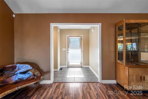 6 Laurel Trail Asheville NC 28803