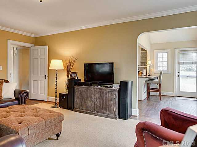 1590 Clayton Drive Charlotte NC 28203