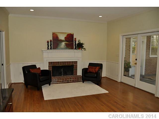 4114 Columbine Circle Charlotte NC 28211