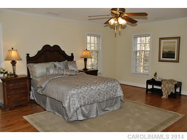 4114 Columbine Circle Charlotte NC 28211