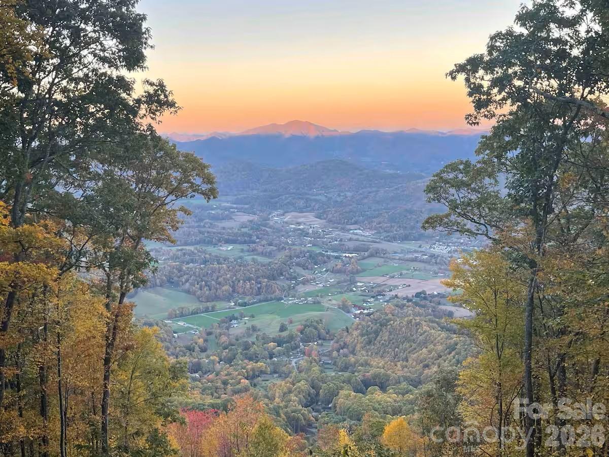 188 Bear Track Trail Maggie Valley NC 28751