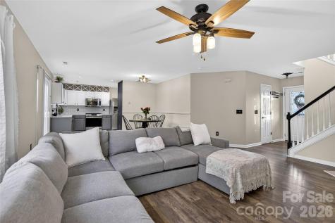 8704 Laurel Run Drive Charlotte NC 28269