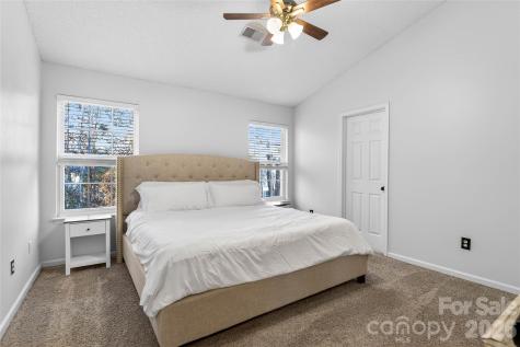 8704 Laurel Run Drive Charlotte NC 28269