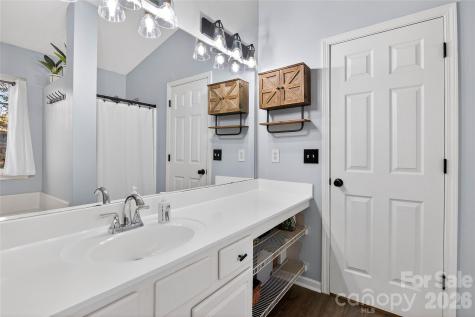 8704 Laurel Run Drive Charlotte NC 28269