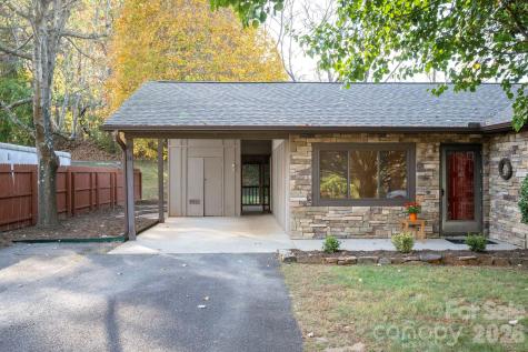 24 Green Acres Drive Candler NC 28715