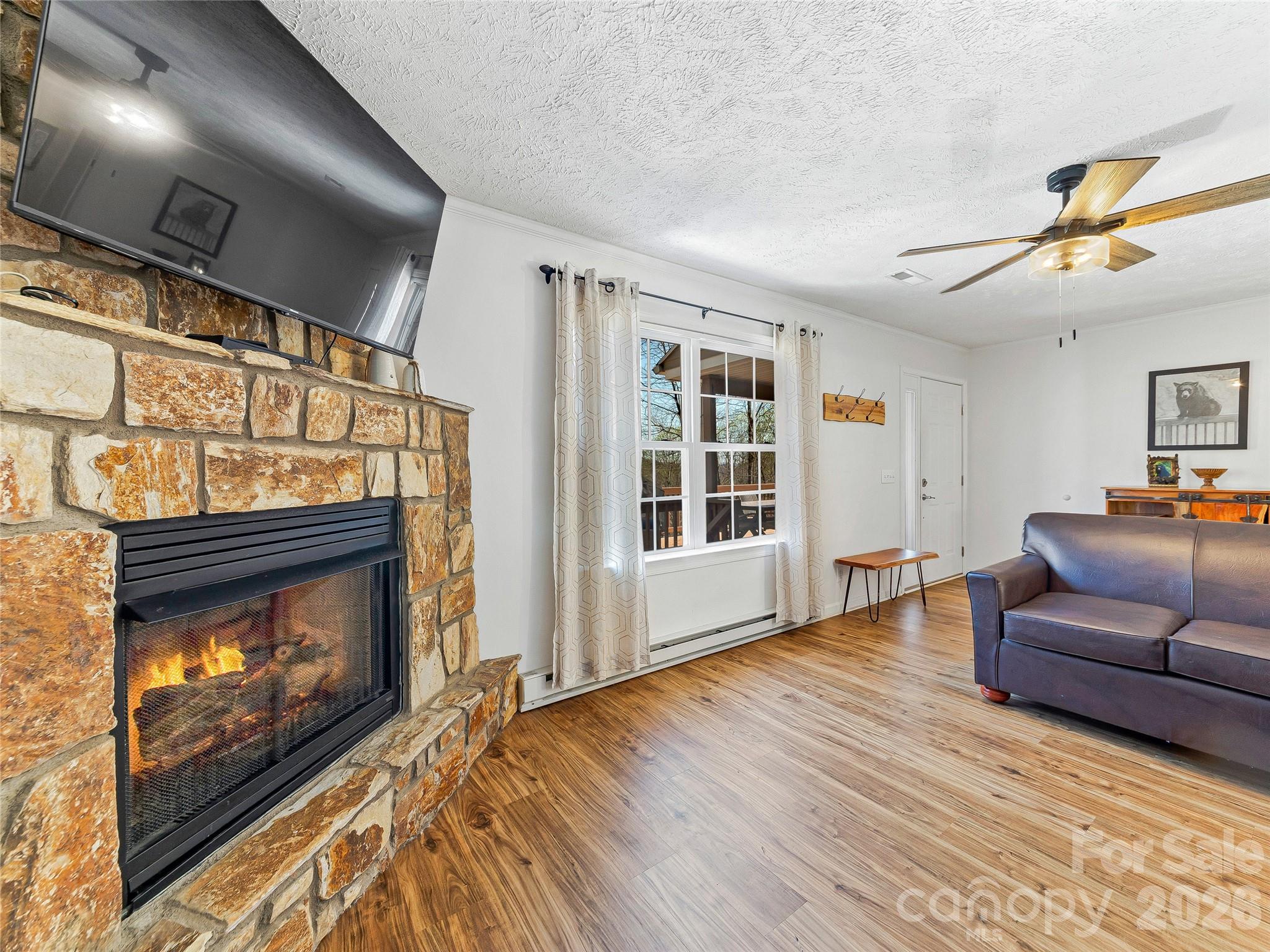 860 Creekside Drive Maggie Valley NC 28751
