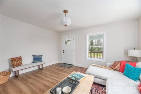 5 White Avenue Asheville NC 28803