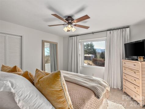 13 Eastwood Drive Canton NC 28716