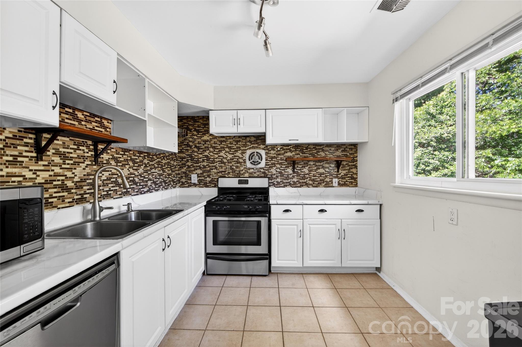 501 Kenlough Drive Charlotte NC 28209