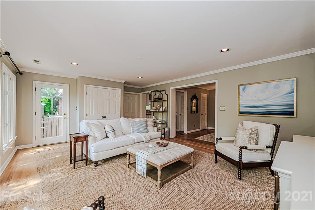 2226 Inverness Road Charlotte NC 28209