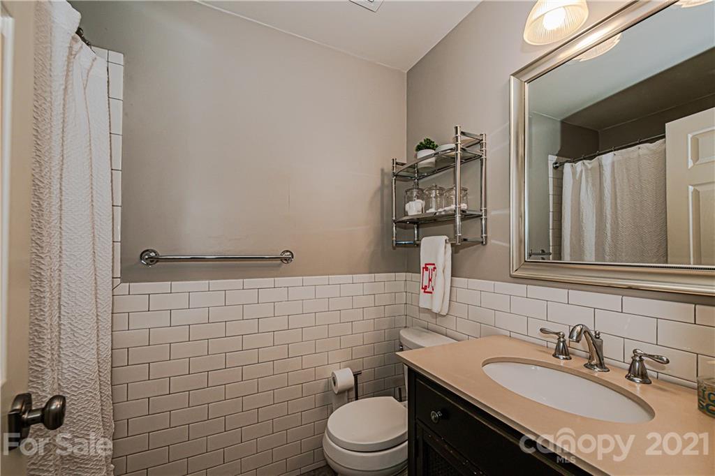 2226 Inverness Road Charlotte NC 28209