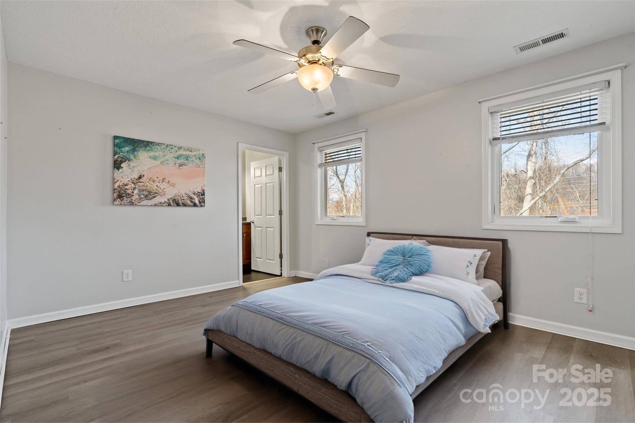 31 English Ivy Road Asheville NC 28806