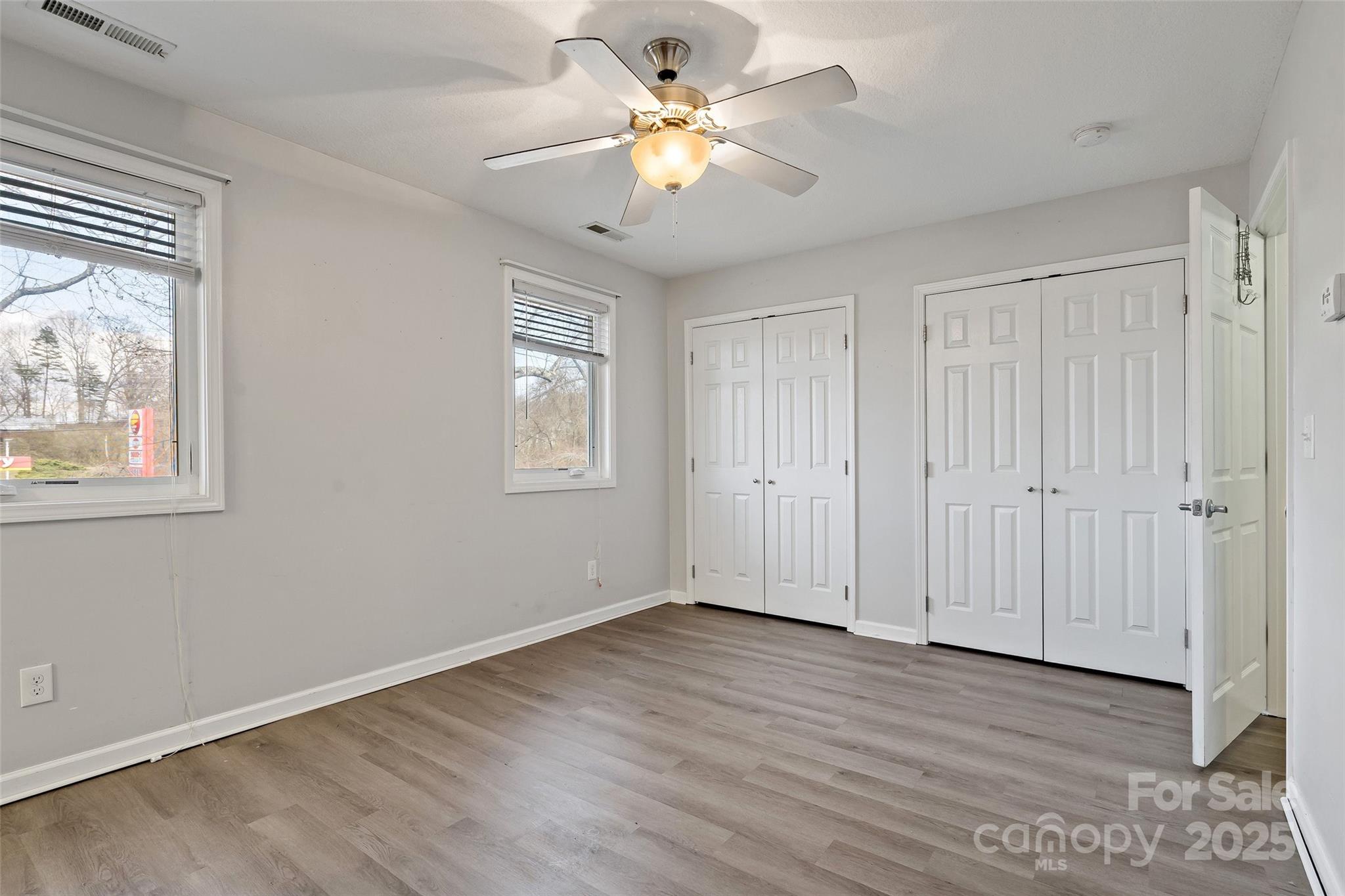 31 English Ivy Road Asheville NC 28806