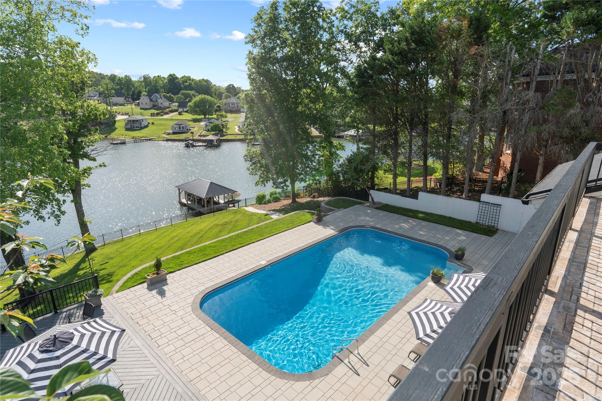 4039 5th Street NW Hickory NC 28601