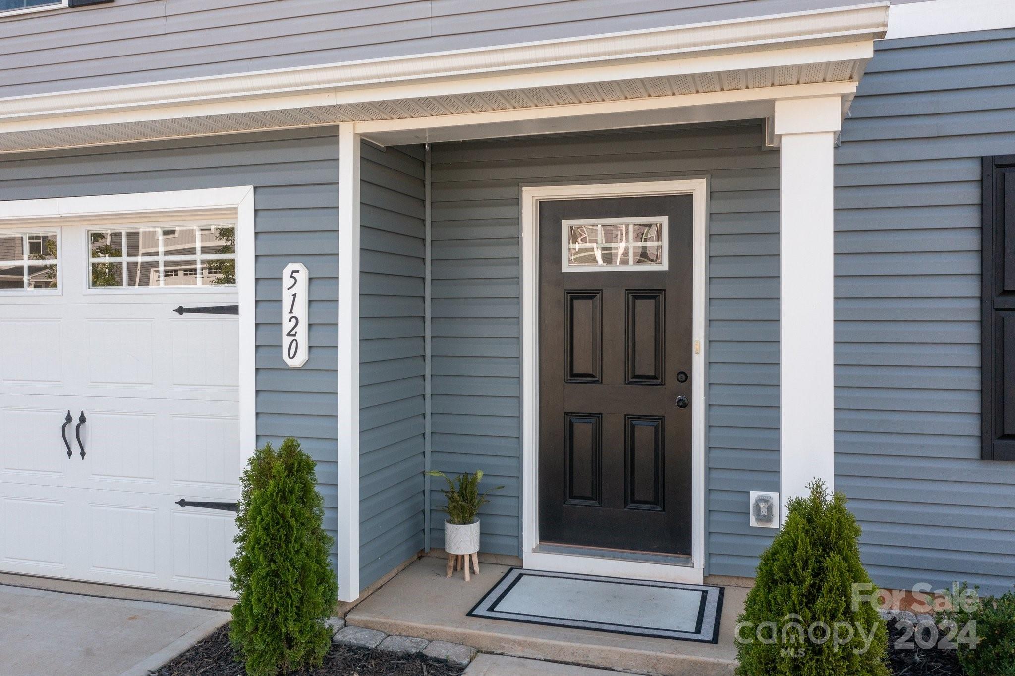 5120 Rustling Pines Court Charlotte NC 28215