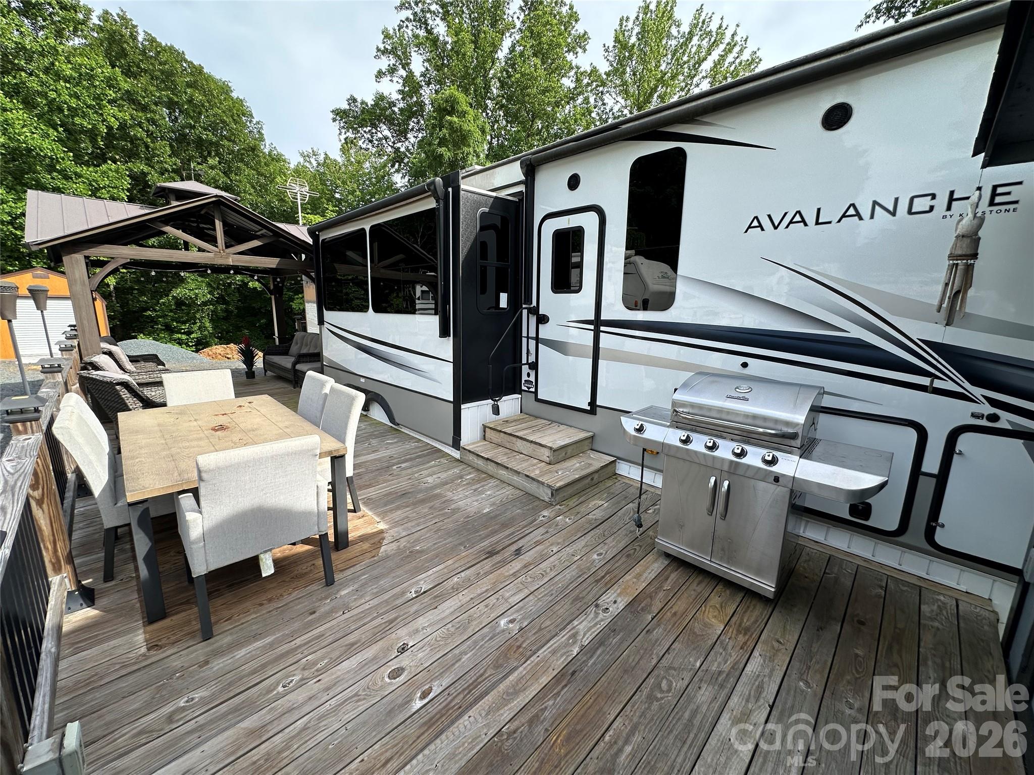 133 Marina Drive New London NC 28127