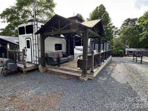 133 Marina Drive New London NC 28127