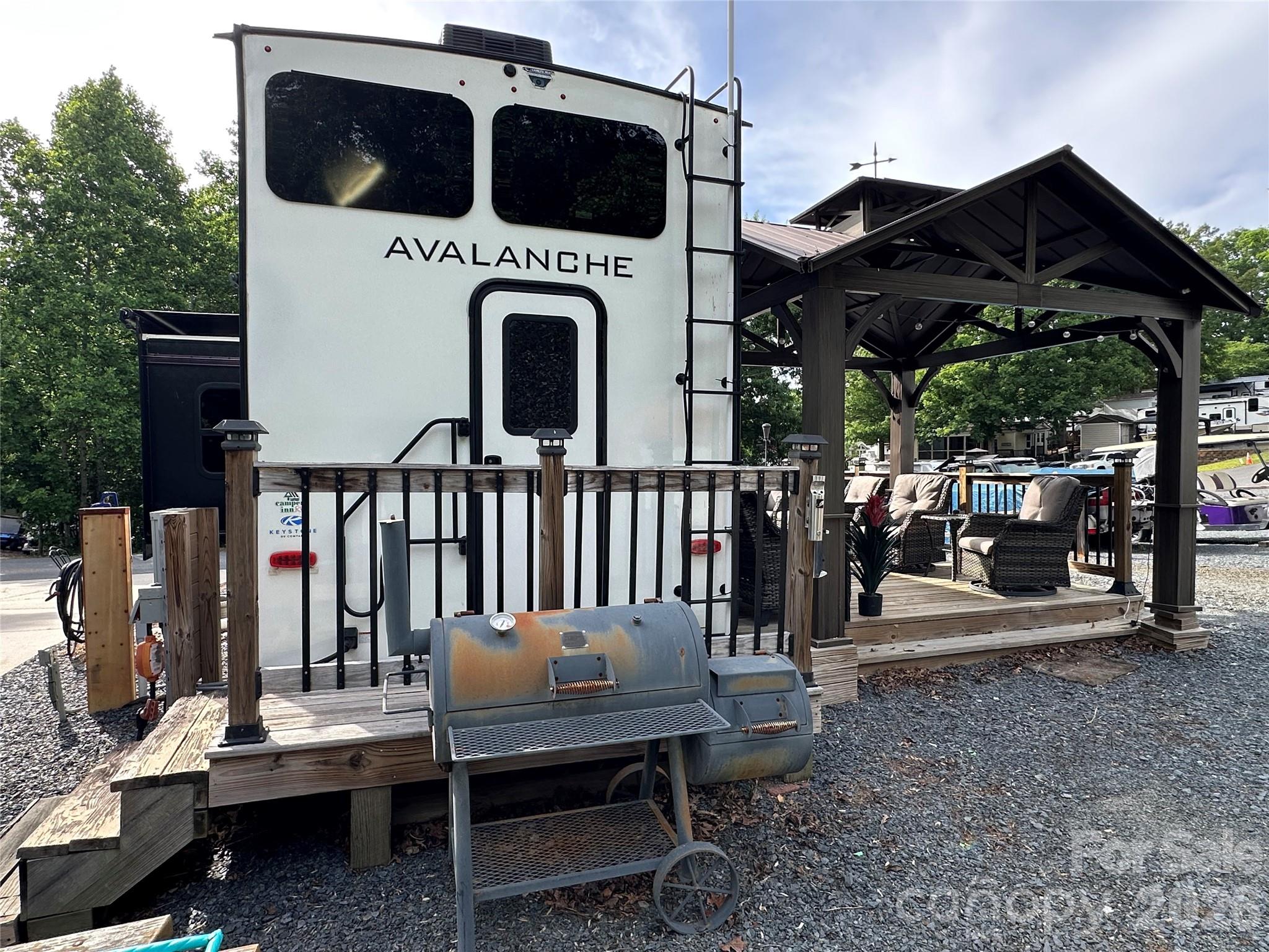 133 Marina Drive New London NC 28127