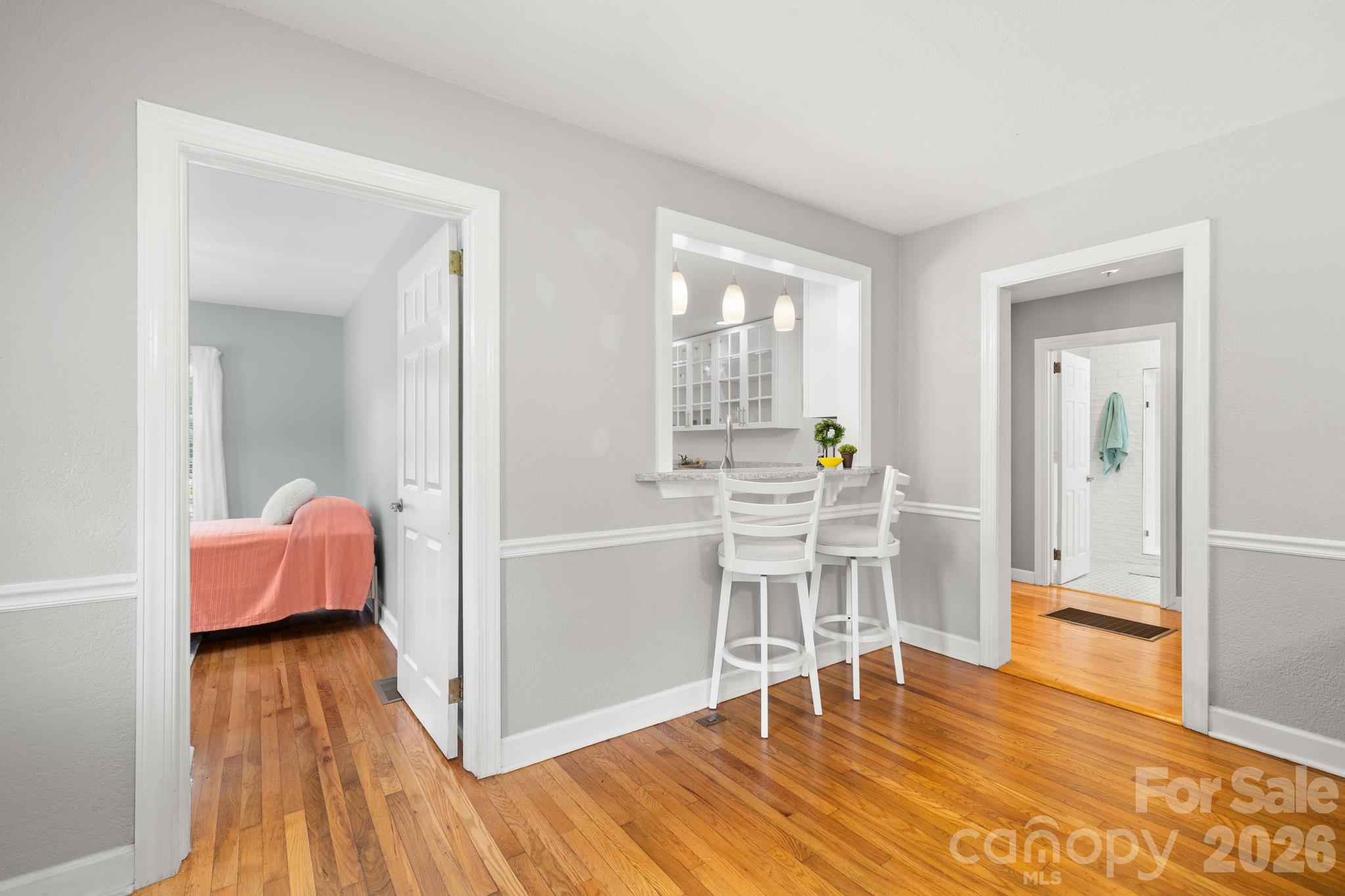 429 Brooklyn Avenue Hendersonville NC 28792