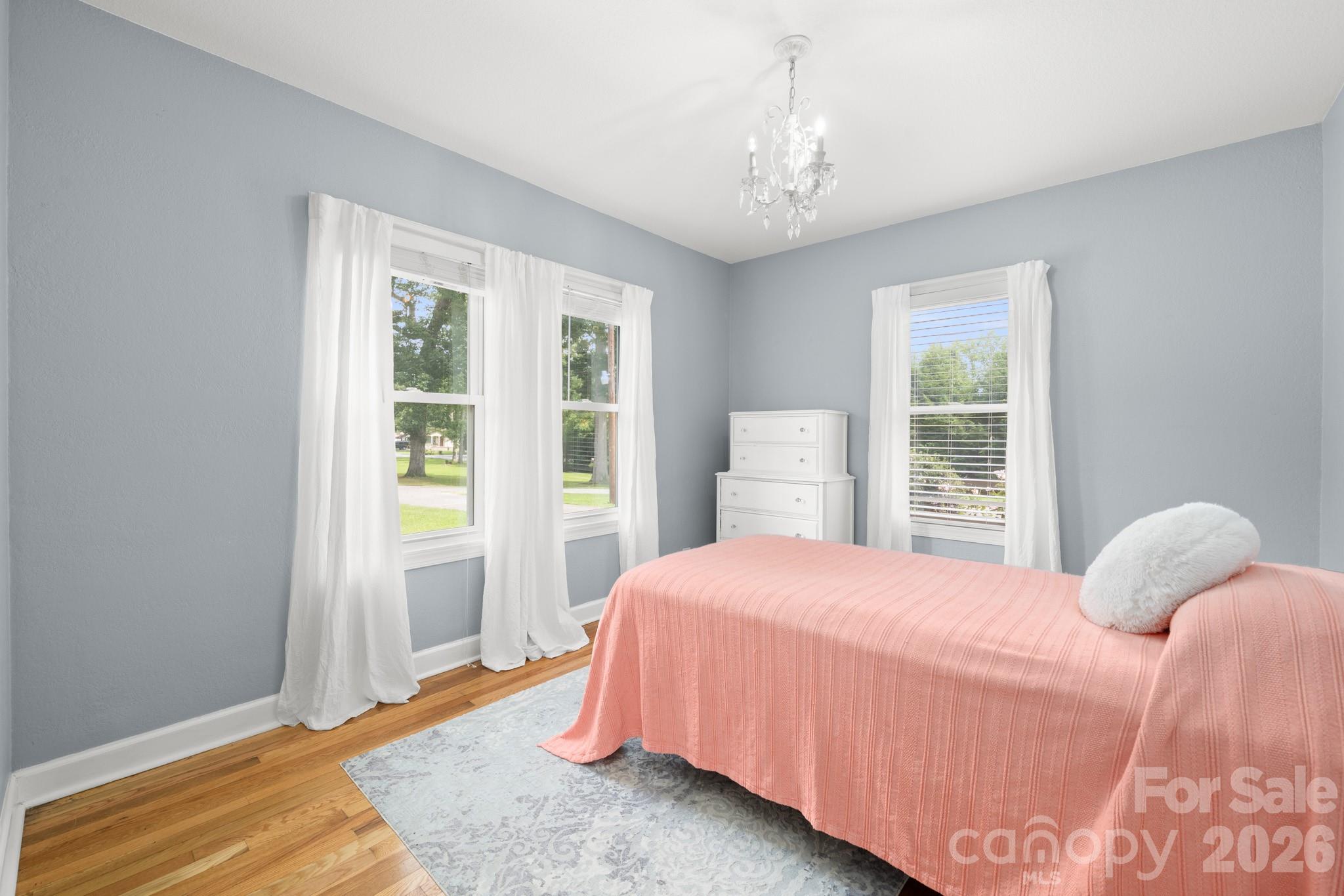 429 Brooklyn Avenue Hendersonville NC 28792