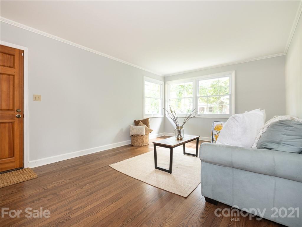 736 Manhasset Road Charlotte NC 28209