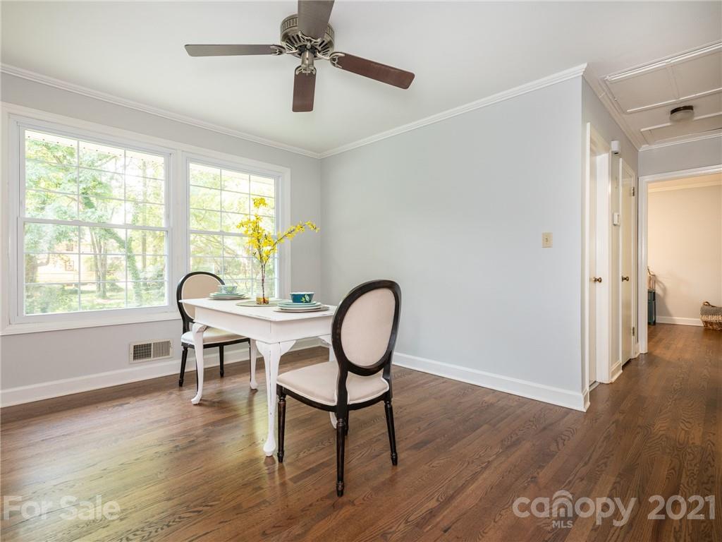 736 Manhasset Road Charlotte NC 28209