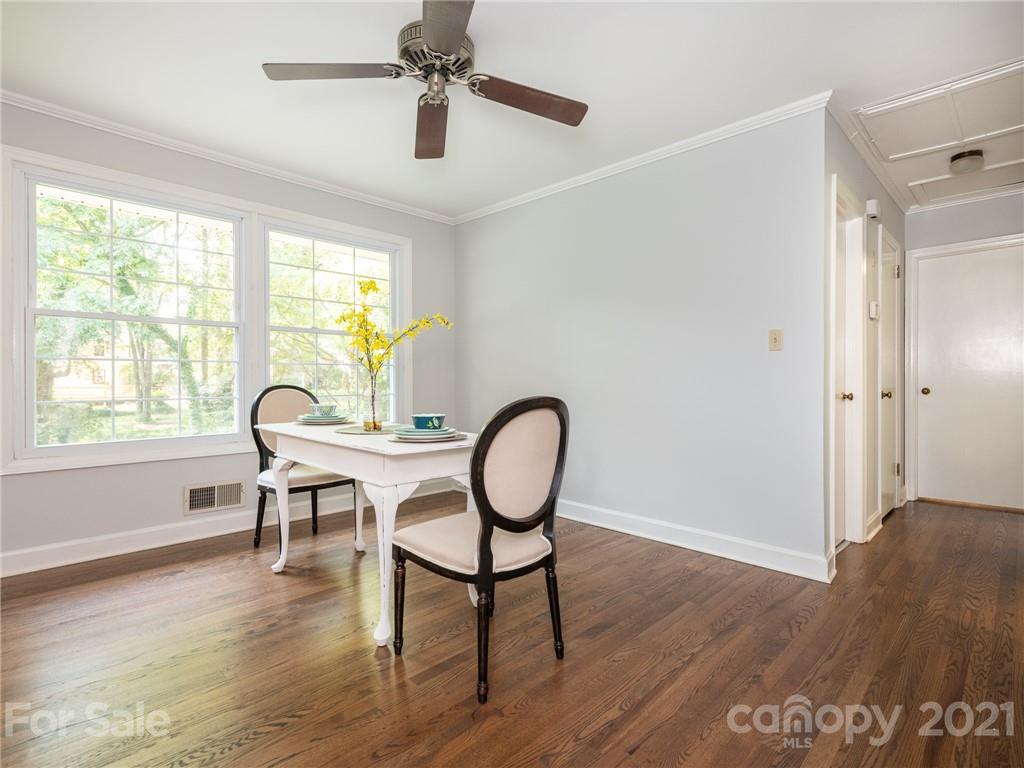 736 Manhasset Road Charlotte NC 28209