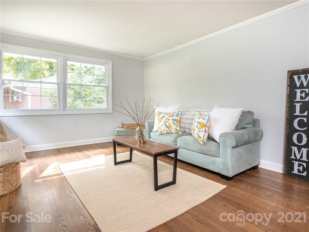736 Manhasset Road Charlotte NC 28209