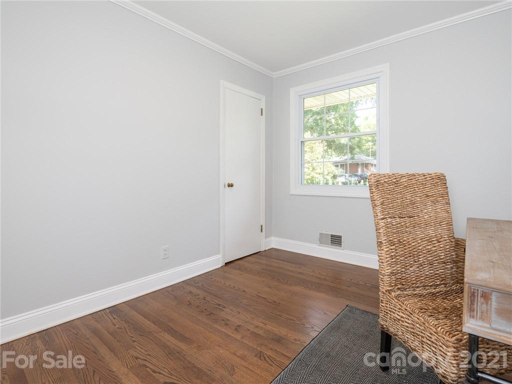 736 Manhasset Road Charlotte NC 28209