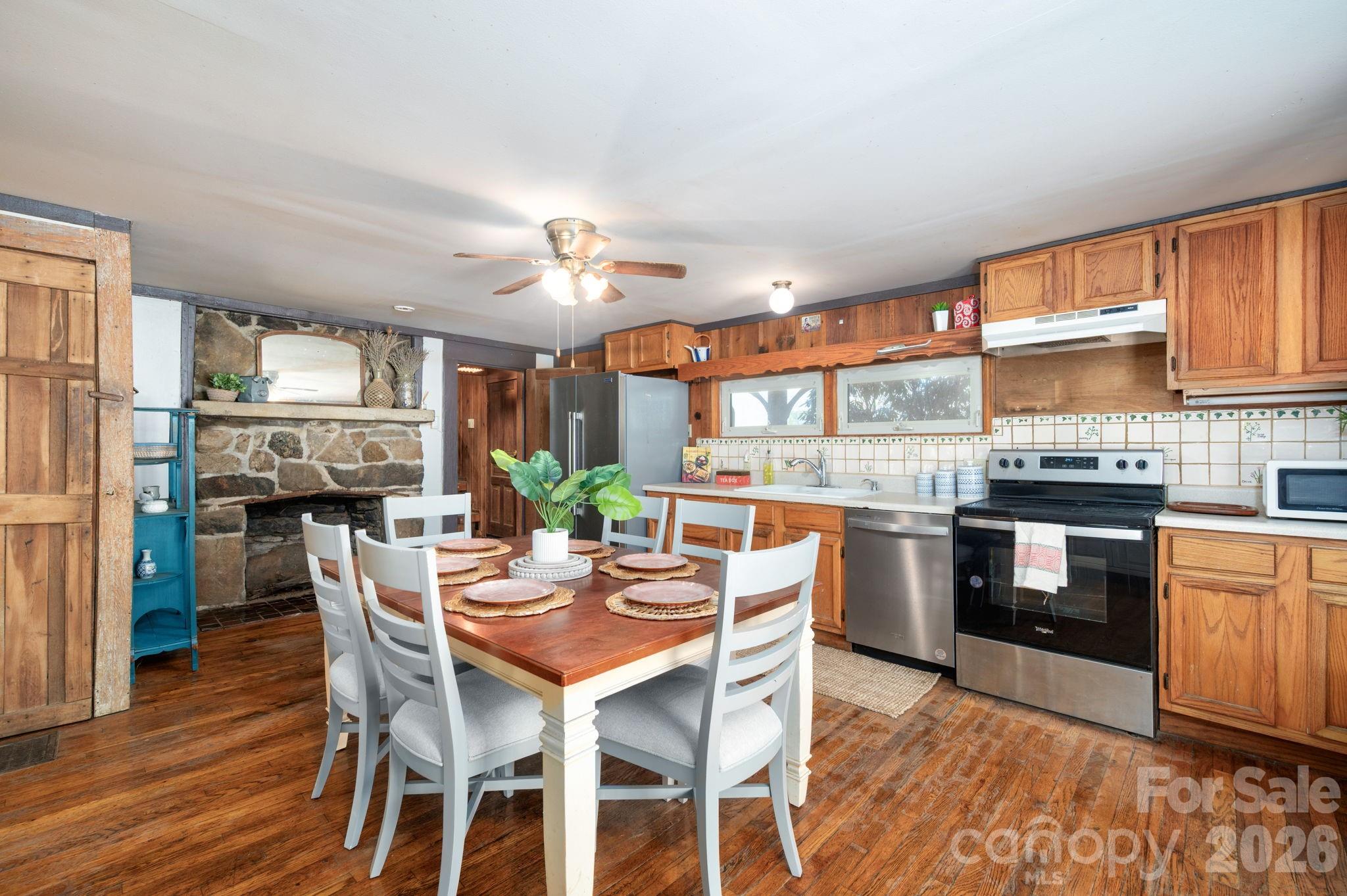 1265 Dillingham Road Barnardsville NC 28709