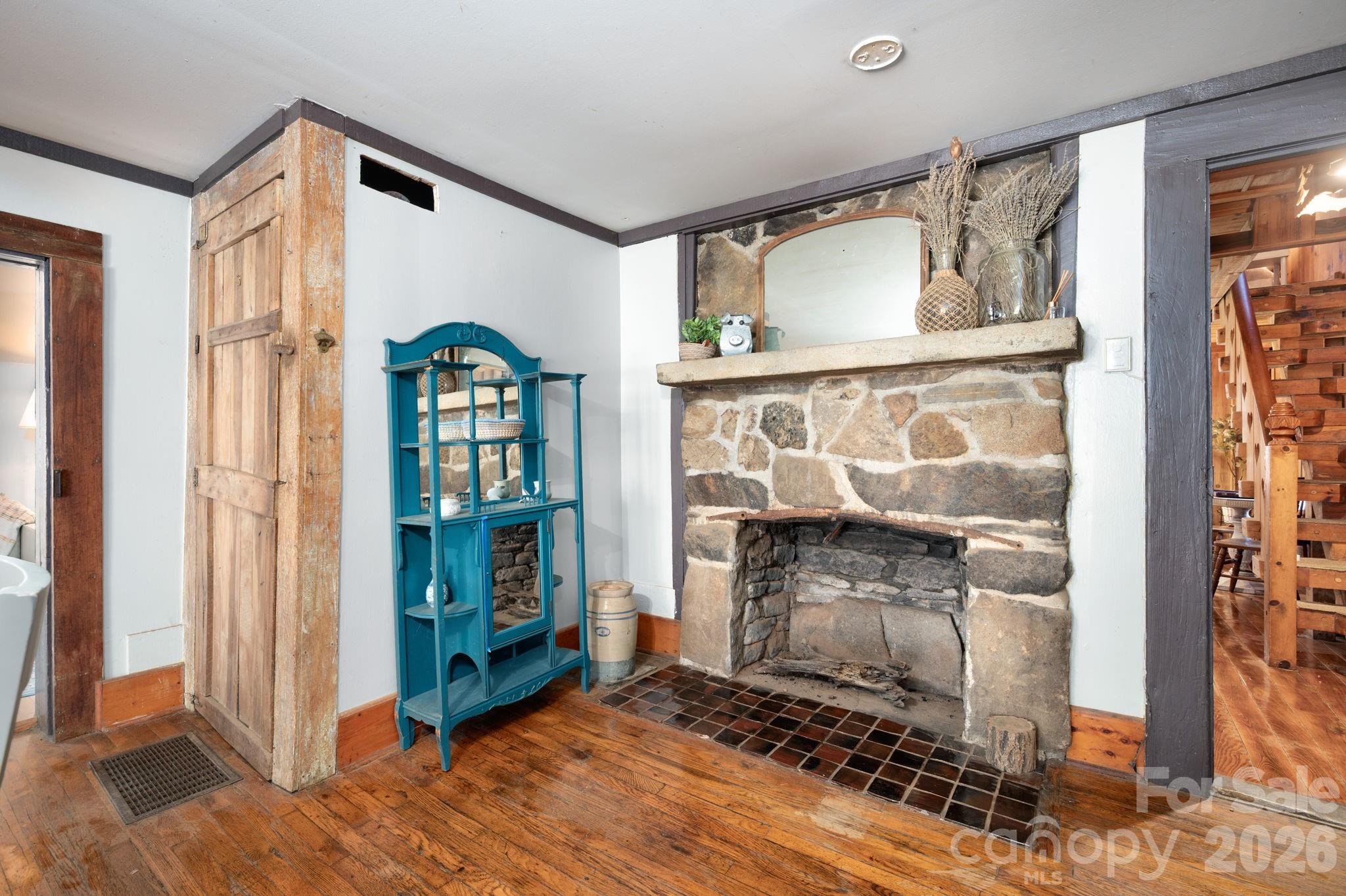 1265 Dillingham Road Barnardsville NC 28709