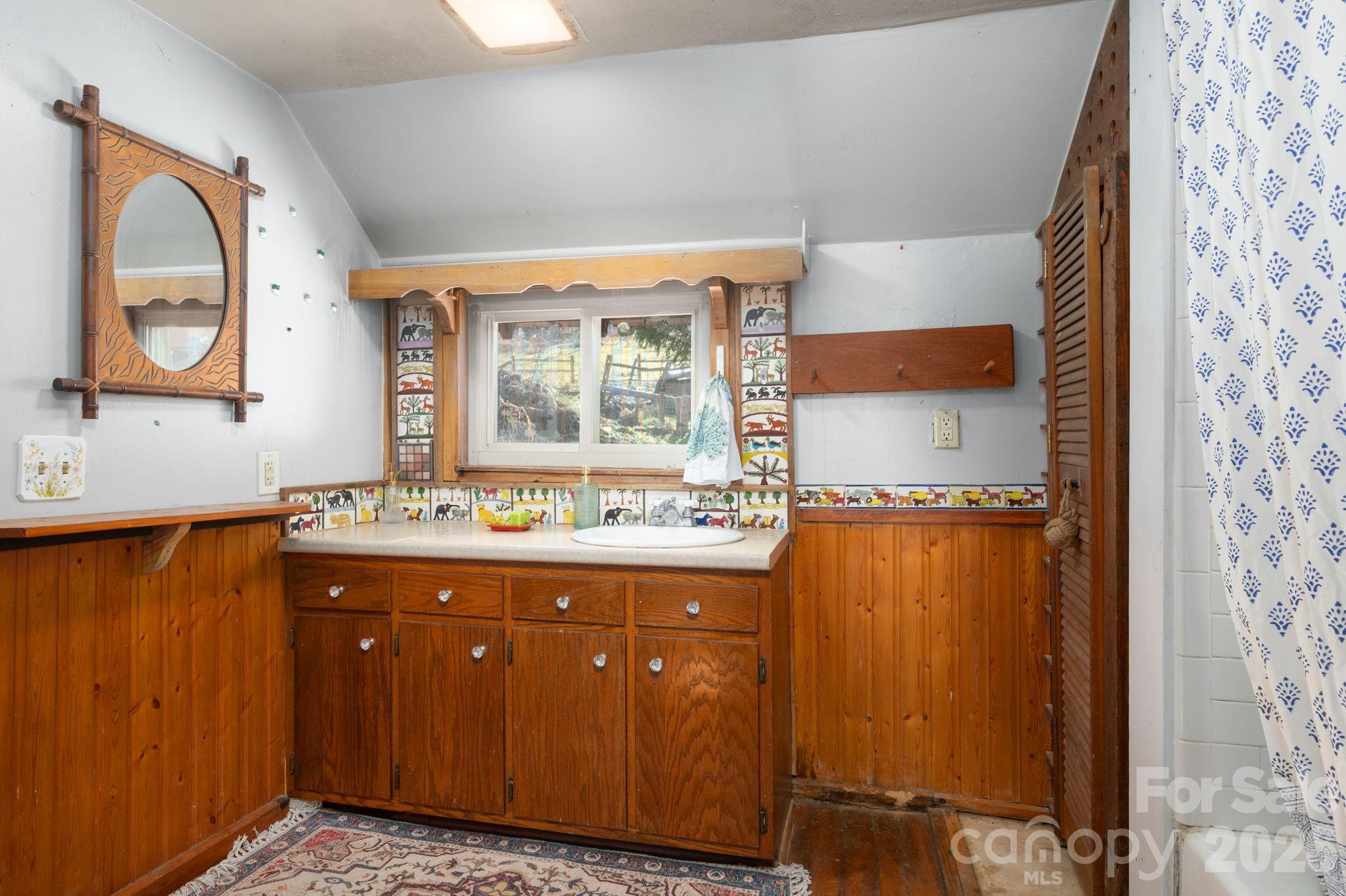 1265 Dillingham Road Barnardsville NC 28709