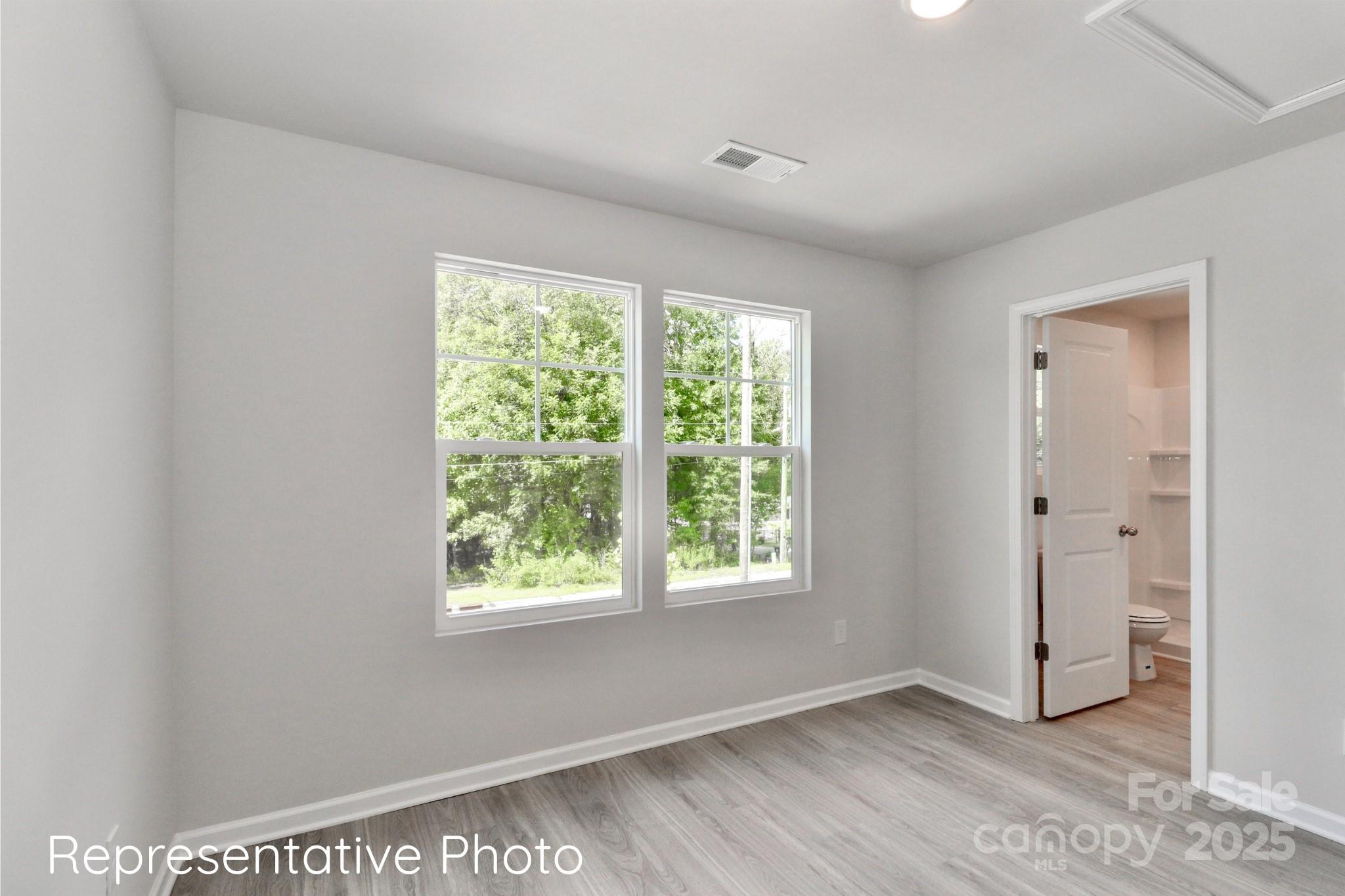 415 W Iredell Avenue Mooresville NC 28115