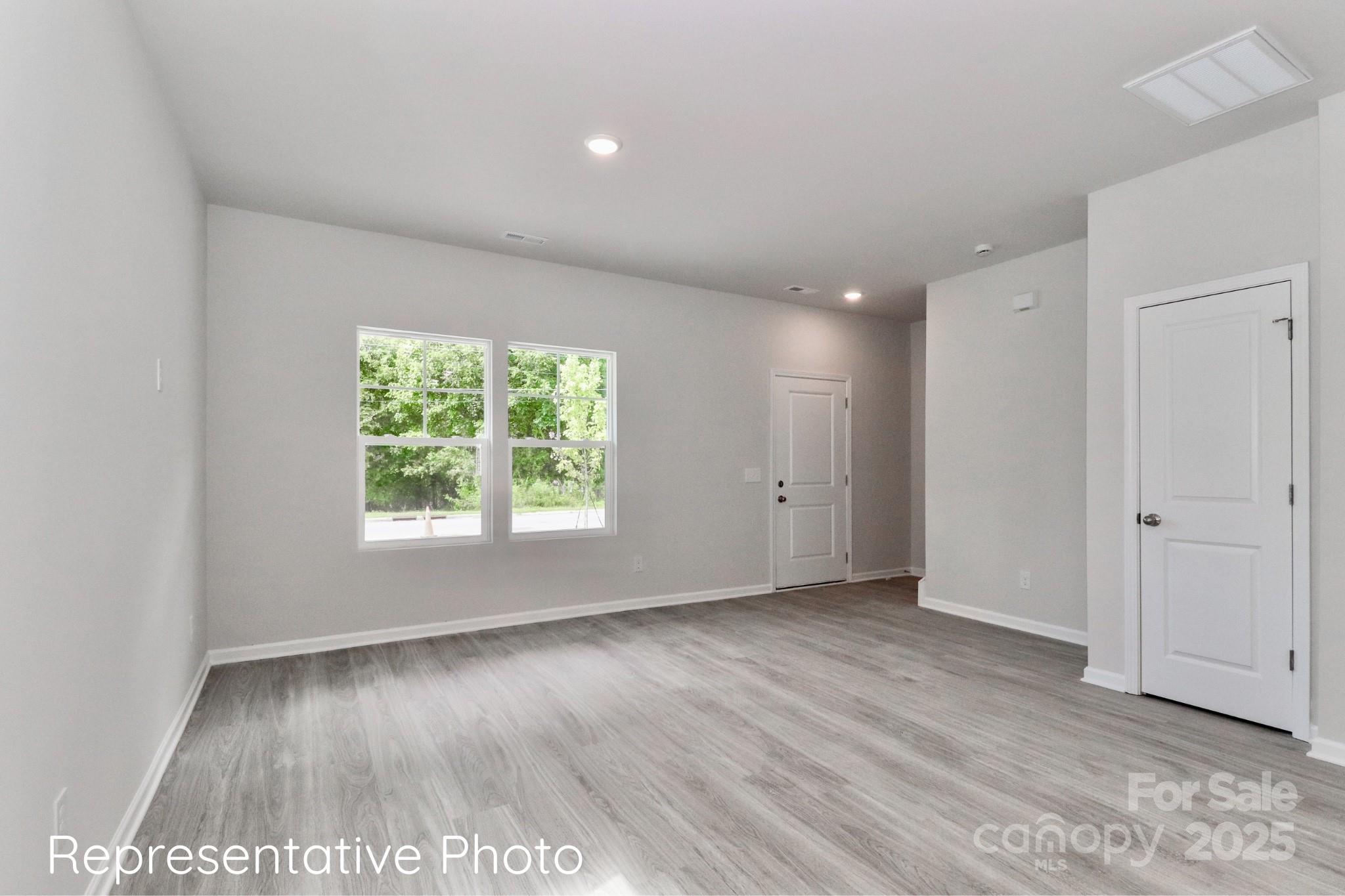 415 W Iredell Avenue Mooresville NC 28115