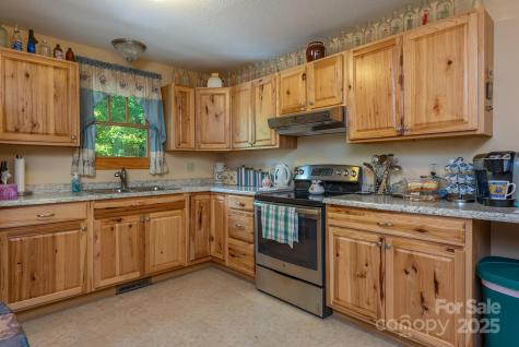 87 Chestnut Hill Road Black Mountain NC 28711