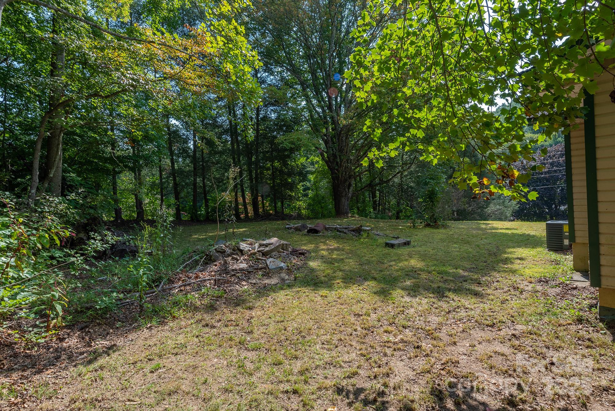 87 Chestnut Hill Road Black Mountain NC 28711