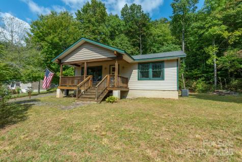 87 Chestnut Hill Road Black Mountain NC 28711