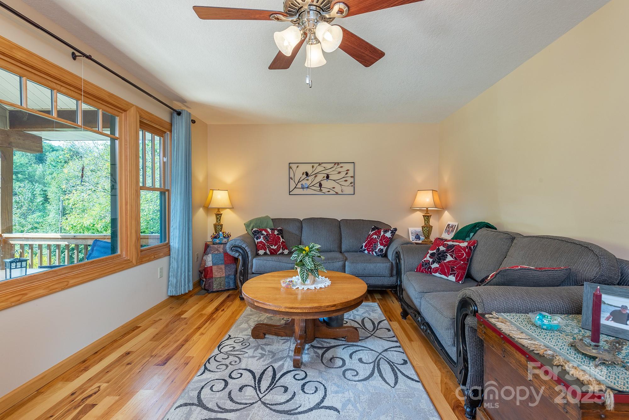 87 Chestnut Hill Road Black Mountain NC 28711