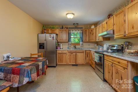 87 Chestnut Hill Road Black Mountain NC 28711