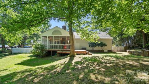 9608 Watergate Road Charlotte NC 28270
