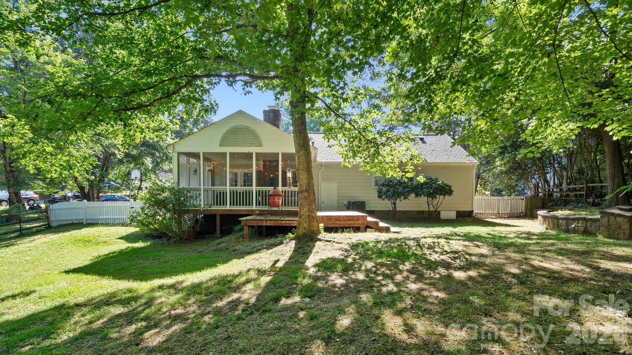 9608 Watergate Road Charlotte NC 28270