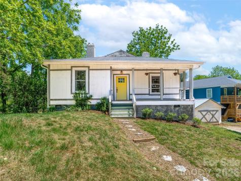 125 Edwards Avenue Swannanoa NC 28778