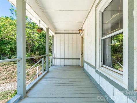 125 Edwards Avenue Swannanoa NC 28778
