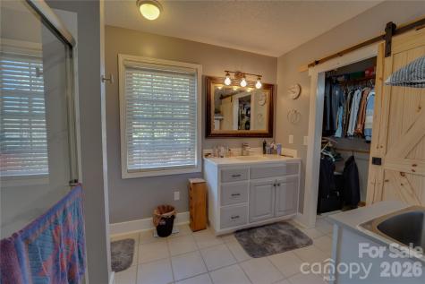335 Icenhower Road Leicester NC 28748