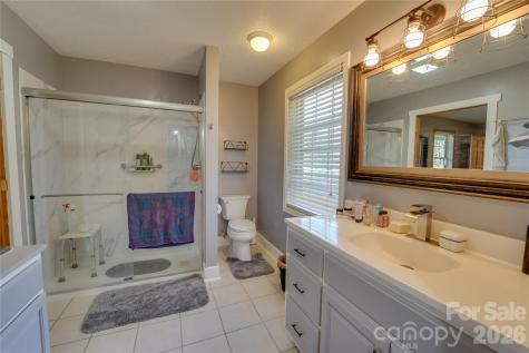 335 Icenhower Road Leicester NC 28748