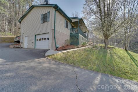 335 Icenhower Road Leicester NC 28748