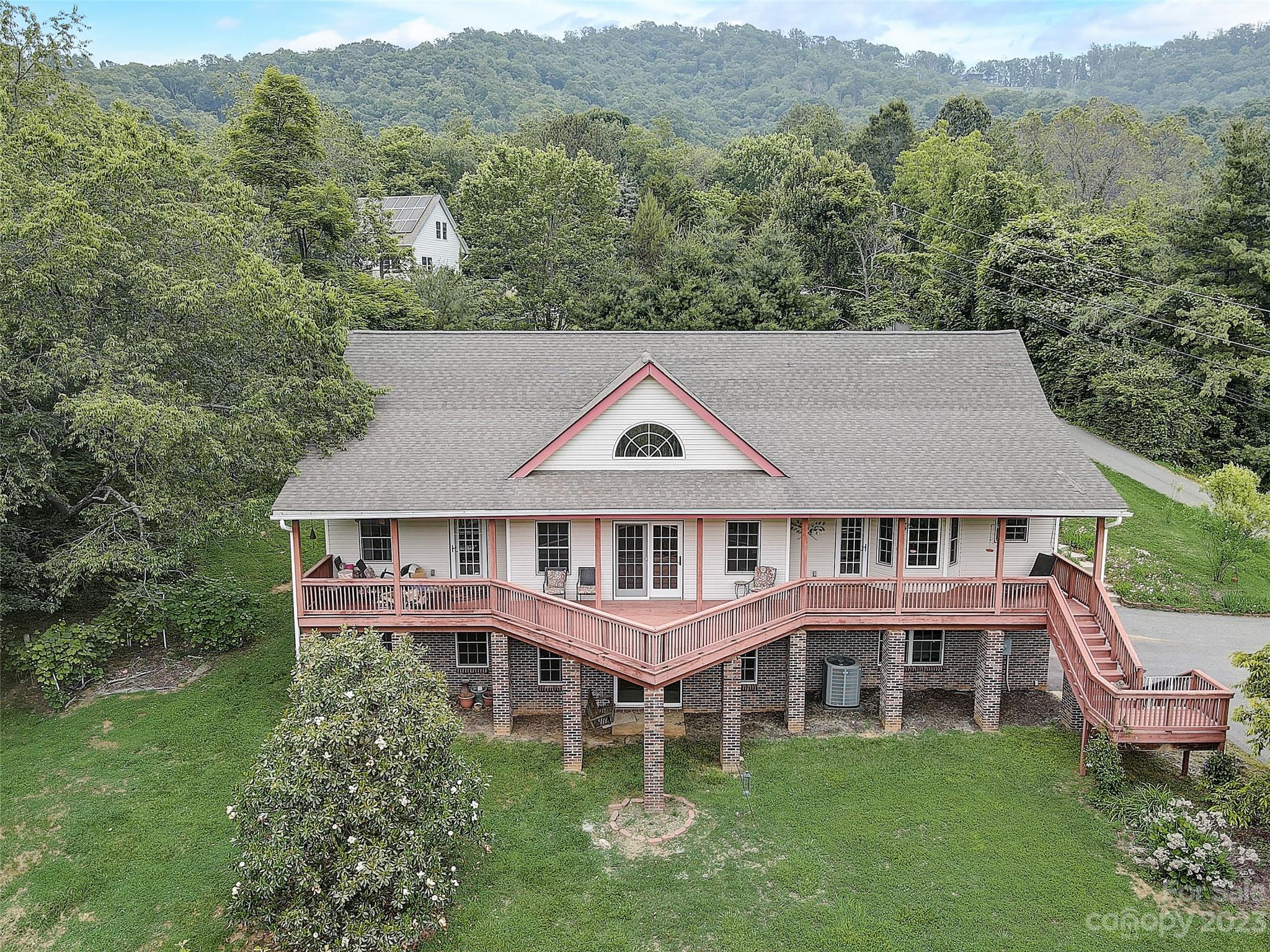 242 Baird Cove Road Asheville NC 28804