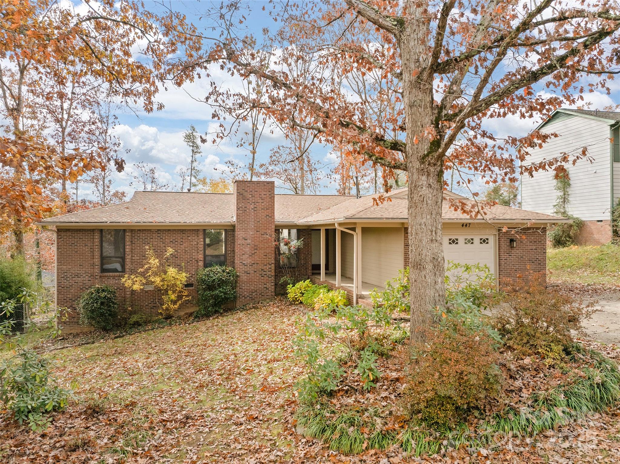 447 Creekside Drive Asheville NC 28804