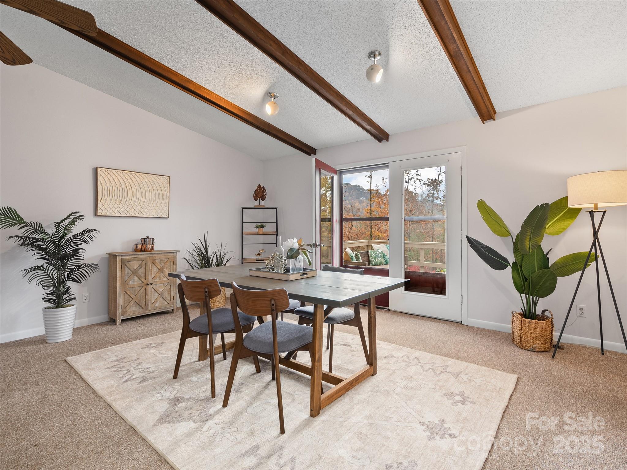 447 Creekside Drive Asheville NC 28804